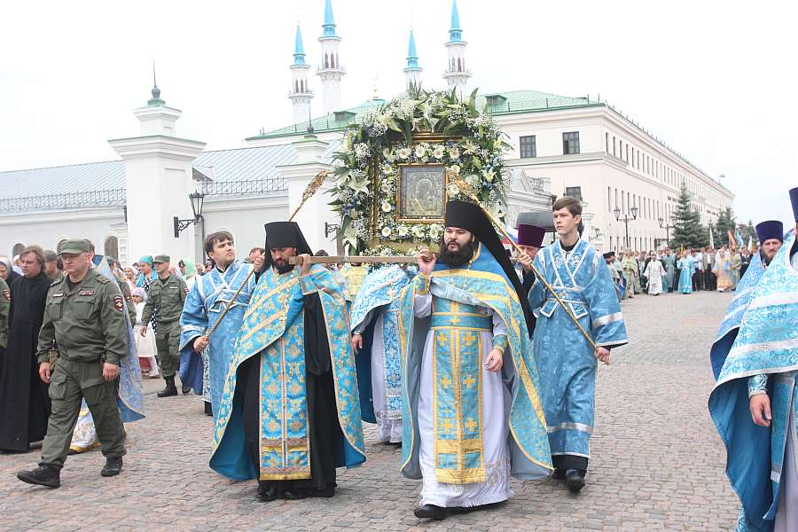 Торжества по случаю праздника явления Казанской иконы Богородицы