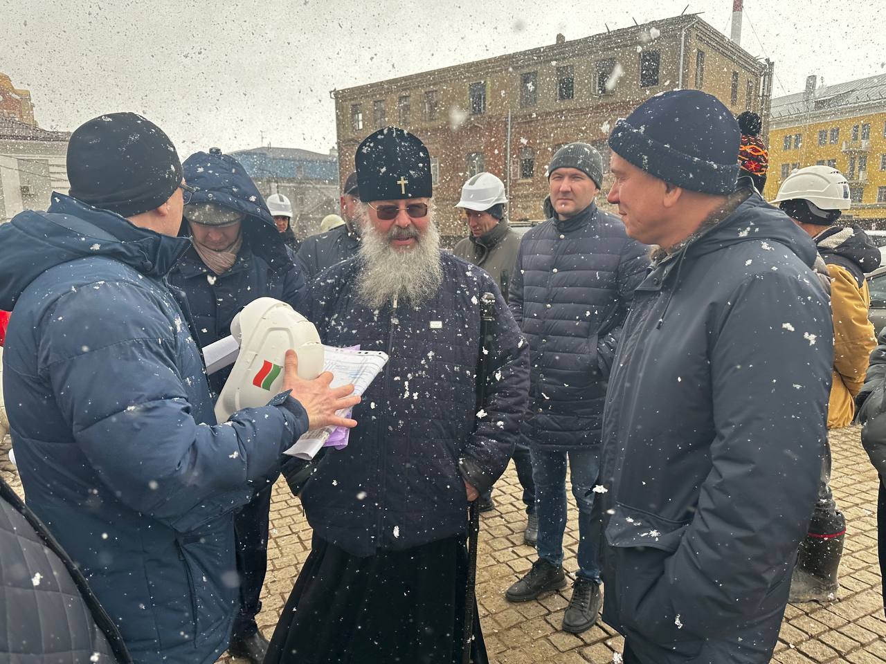 Митрополит Кирилл принял участие в рабочем совещании, посвящённом восстановлению исторических зданий Казанского Богородицкого монастыря