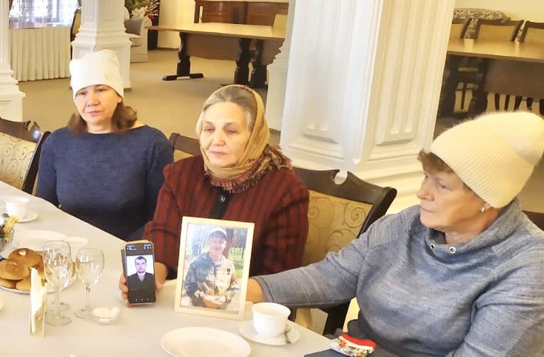  Казанском Богородицком монастыре проходят встречи семей погибших участников СВО со священнослужителем