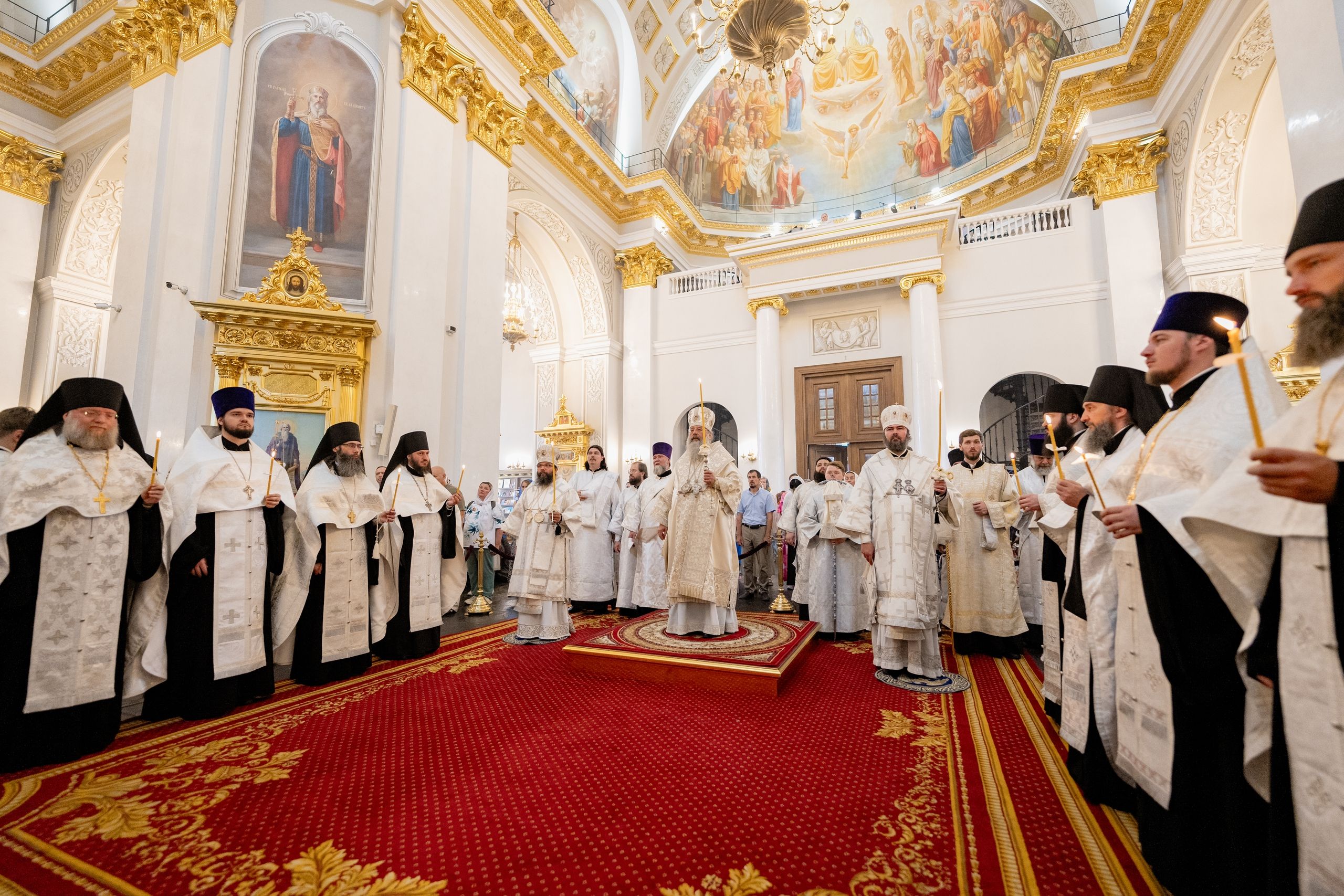 В канун Недели 7-й по Пасхе в Казанском кафедральном соборе состоялось соборное архиерейское богослужение